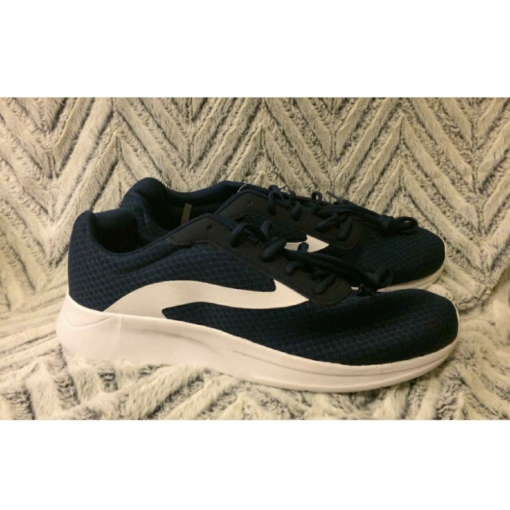 Men's Tennis Shoes. 👞